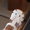 Sandália Infantil Unissex de Couro Coelhinho Estilosa e Confortável