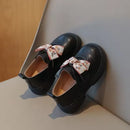 Sapato Infantil para Meninas de Couro com Laço Floral