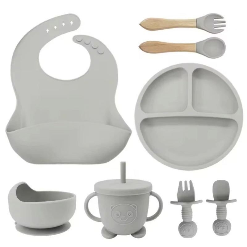 Kit 8 Peças para Bebê: Talheres em Silicone, Prato com Ventosa, Canudo, Colher, Garfo e Babador - Meu Cheirinho Bom