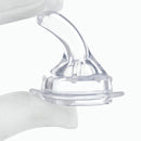 Bico do dispensador de remédios infantil em silicone transparente para facilitar a administração de medicamentos