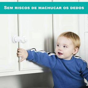 Kit de 10 Travas de Segurança brancas para armários, garantindo proteção para crianças em casa