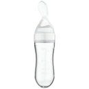 Mamadeira Baby Bottle transparente com colher acoplada para facilitar a alimentação do bebê