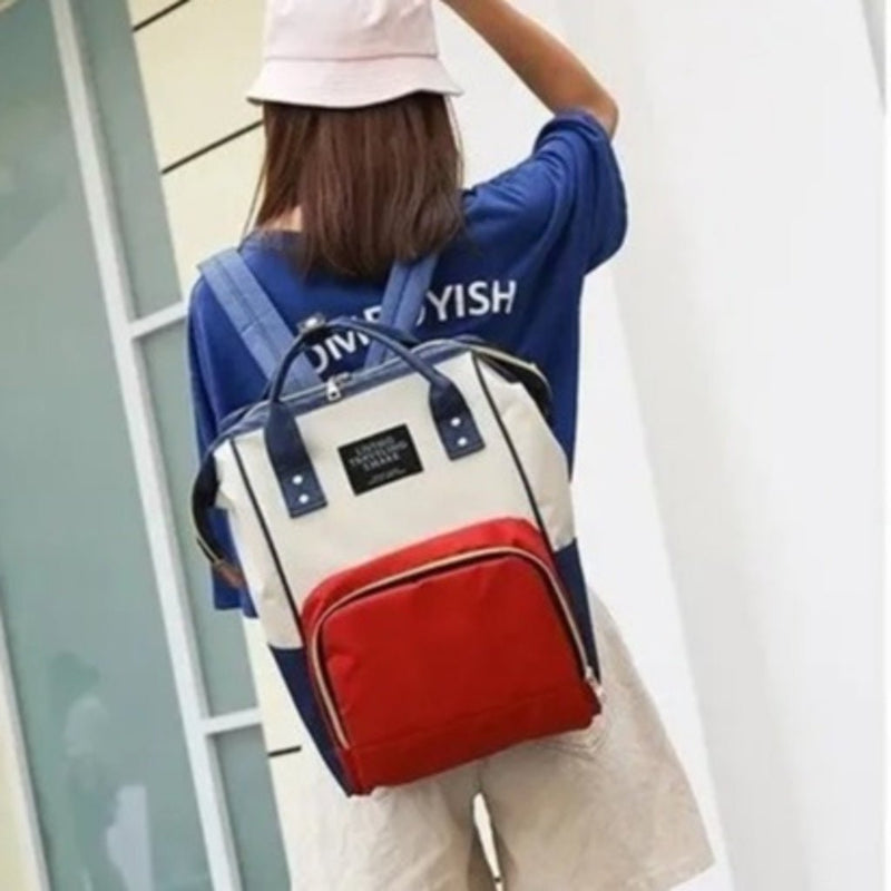 Mochila Maternidade Multifuncional Premium – Impermeável, Ergonômica e Estilosa.