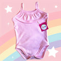 Body SweetBaby Alcinha rosa com listras brancas para bebê com fundo arco-íris e estrelas